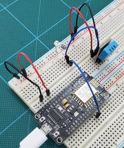 ESP8266_Part8_04_AutoUpdate_DHT11_BreadBoard02